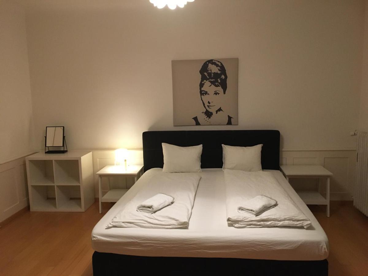 Zuerizimmer Zürich Exterior foto