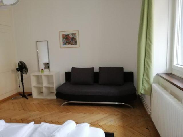 Zuerizimmer Zürich Exterior foto